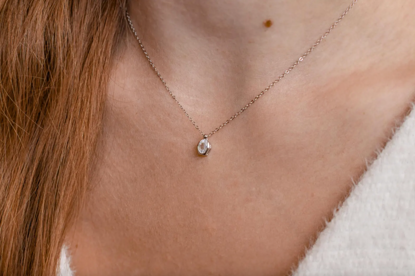 Minimalist Dainty Silver Cubic Zirconia Necklace