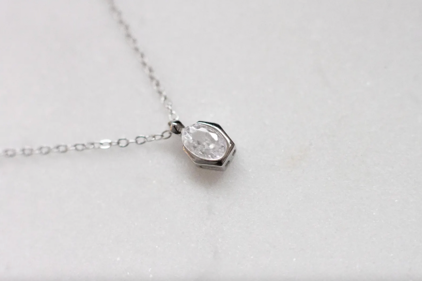 Minimalist Dainty Silver Cubic Zirconia Necklace