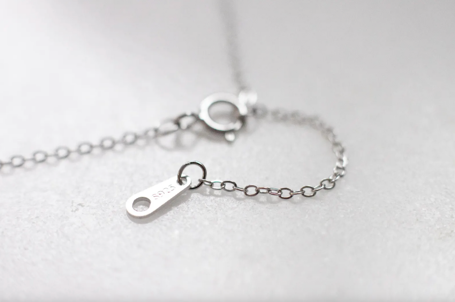 Minimalist Dainty Silver Cubic Zirconia Necklace