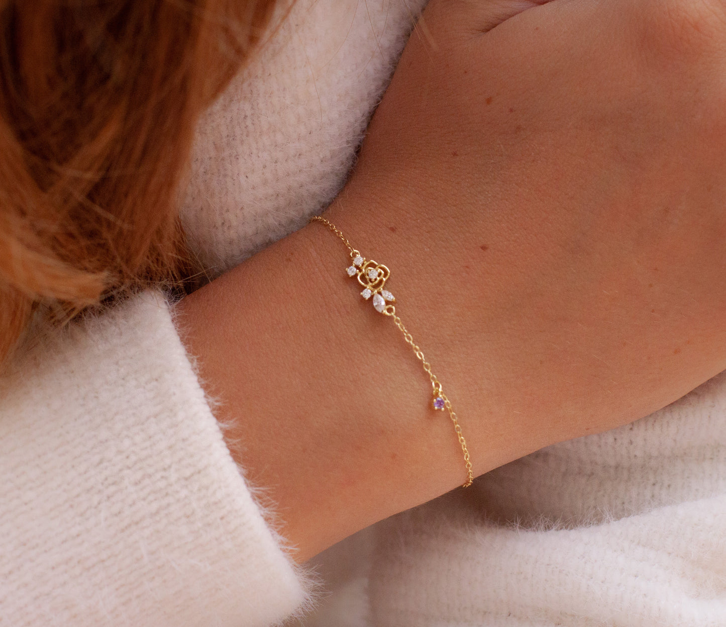 Dainty Silver Flower Bracelet
