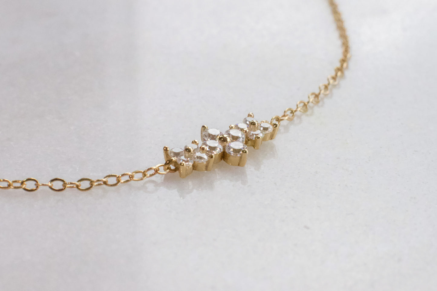 Dainty Three Flowers Necklace