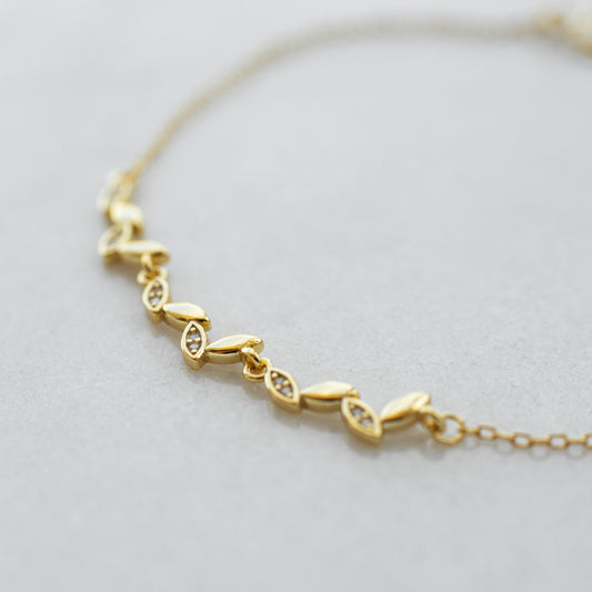 Tiny Gold Leaf Bracelet