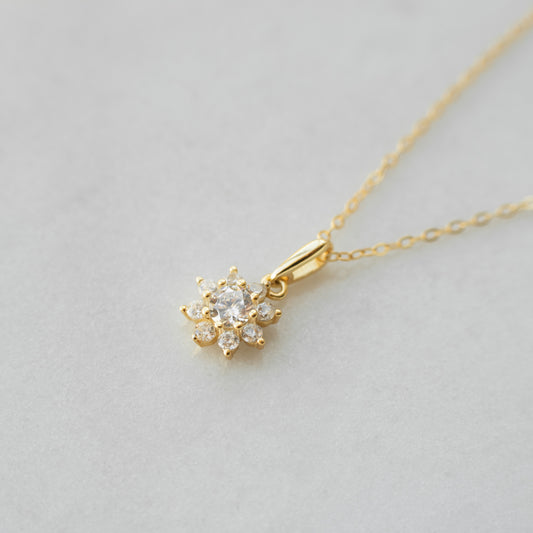 Dainty Gold Cubic Zirconia Flower Necklace