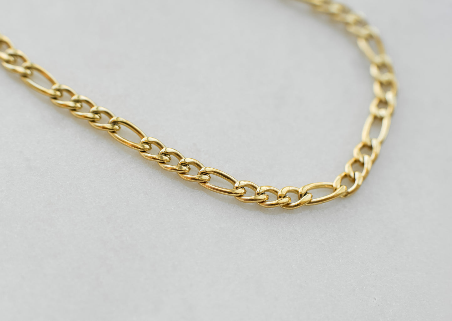18K Gold Figaro Chain Bracelet