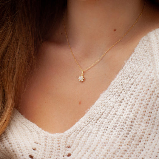 Dainty Gold Cubic Zirconia Flower Necklace